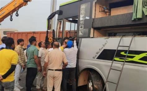 Driver Died As Tourist Bus Rammed Into Trolley In Karnal Wildhawk