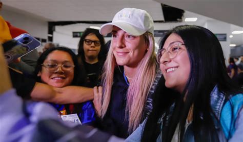 Habemus campeonas Alexia Putellas y Mapi León llegan a México para