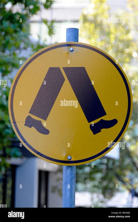 Australian pedestrian crossing sign hi-res stock photography and images ...