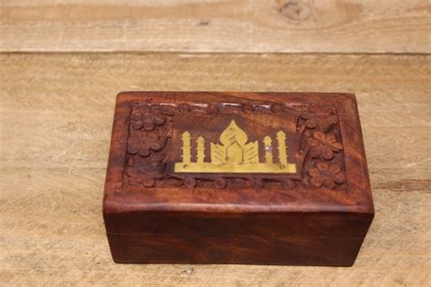 Vintage Sheesham Carved Wood Jewelry Box With Taj Mah Gem