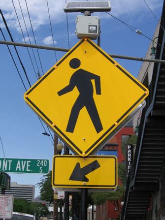 Pedestrian Crossing Sign Mutcd - Feketerdo