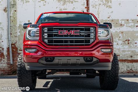 Lifted 2018 Gmc Sierra 1500 With 22×10 Fuel Contra Wheels And 7 Inch