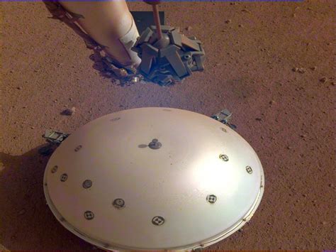 Nasas Insight Lander Records Possible ‘marsquake For First Time