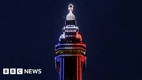 Blackpool Tower Corroded Lights Due To Be Replaced