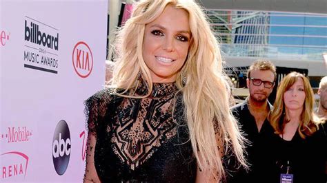 Britney Spears Posted A Full Frontal Nude Mirror Pic Well Because She Can Opera News