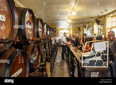 Antigua Casa Del Guardia Traditional Wine Bar In Malaga Spain Stock