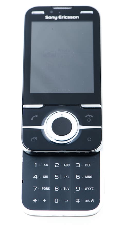 Sony Ericsson Yari Review Esato