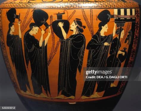 Black Figure Pottery Photos And Premium High Res Pictures Getty Images