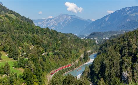 Ge 4 4 II 615 Der RhB Zwischen Reichenau Tamins Und Trin