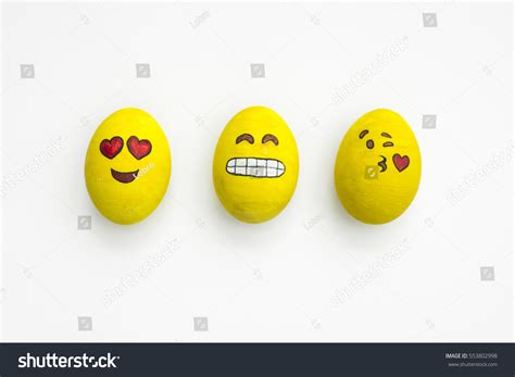 3,258 Emoji Easter Eggs Images, Stock Photos & Vectors | Shutterstock