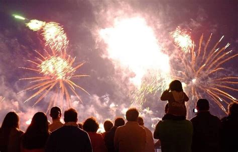 Feu Dartifice Et D Fil Rennes Le Programme Des Festivit S Ce