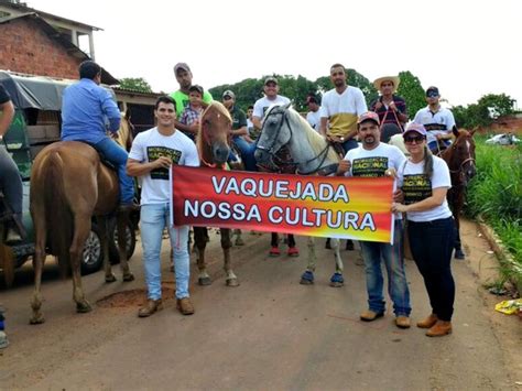 G1 Vaqueiros no Acre protestam contra proibição da vaquejada