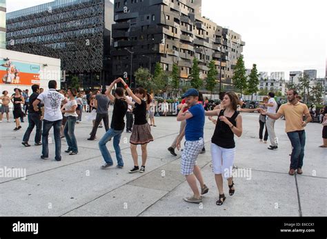 Paris, France, Tourists enjoying Public Events, "rock n roll" Street Dancing, Town Square ...