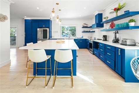 Countertops for Commercial Spaces: What to Know - Wall To Wall Construction