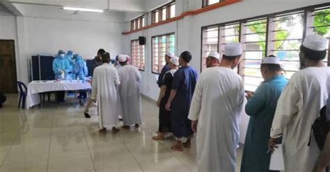 Malaysian Tabligh Participants Under Quarantine In India New Straits