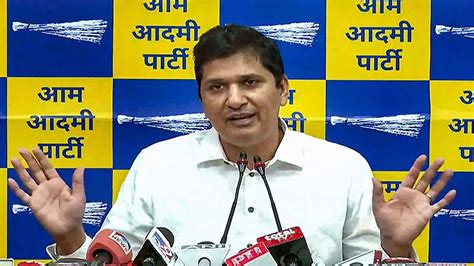 Delhi Lg Suspends Aap Minister Saurabh Bharadwajs Osd Dr Rn Das With Immediate Effect India Tv