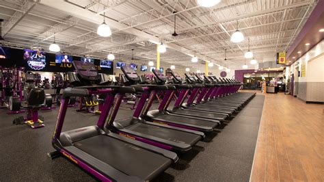 Gym in Lebanon, TN | 1031 W Main Street Suite B | Planet Fitness