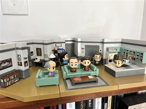 Put the whole set together today. : r/seinfeld