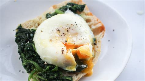 Instant Pot Poached Eggs Recipe