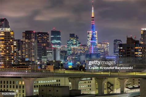 Tokyo City Night View At Odaiba Tokyo Bay Photos and Premium High Res ...