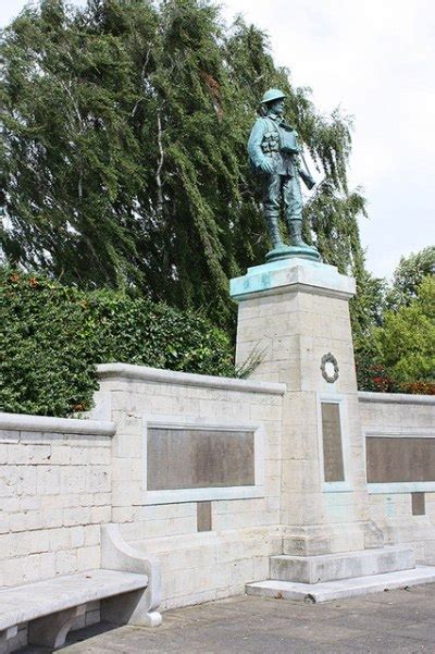 War Memorial Evesham - Evesham - TracesOfWar.com