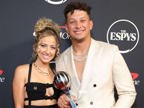 Brittany & Patrick Mahomes’ New Photos With Kids During Outside Time