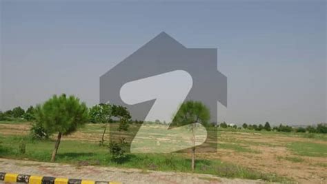 4 Kanal Develop Possession Farm House Plot Gulberg Greens Block D