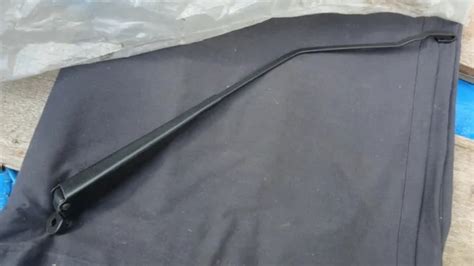 GENUINE NEW VW Lt Front Window Wiper Arm 282955409A 1983 96 Swf Nos Rhd