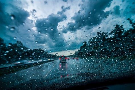 Comment protéger sa voiture de la pluie bo Tapis