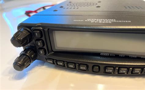 Radio Yaesu Quad Band