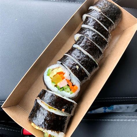 A Taste Of Korea Kimbap 김밥 Seaweed Wrapped Rice Rolls 10 Magazine