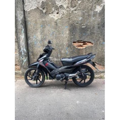 Motor Bebek Honda Revo Cw Bekas Tahun Pajak Hidup Full Orisinil Di