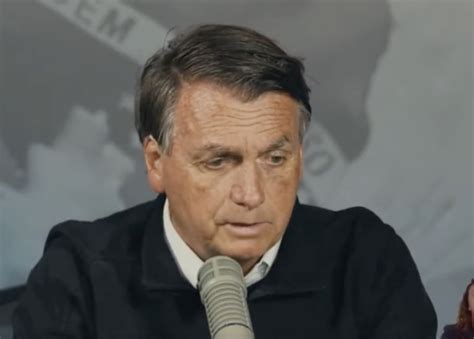 Bolsonaro Diz Que Vai Passar Faixa E Se Recolher Caso Perca Eleição