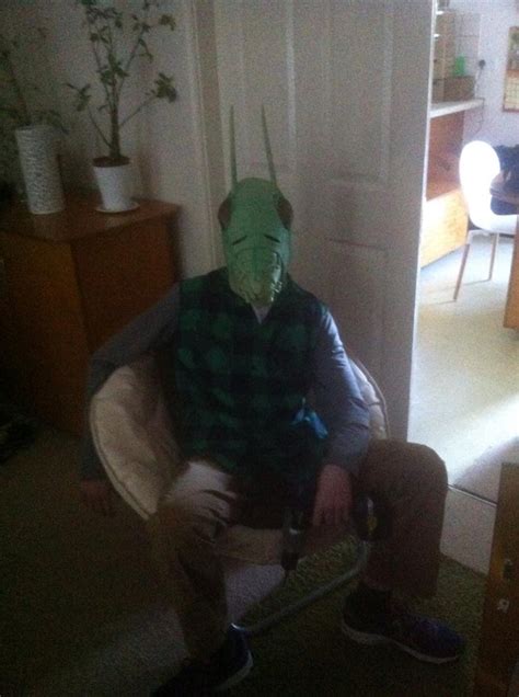 My Friend's Carl Cosplay : r/HotlineMiami