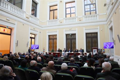 Presentato Il Dizionario Degli Sportivi Eccellenti Di Reggio Calabria