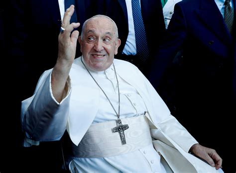 Todav A Vivo El Papa Francisco Fue Dado De Alta Del Hospital Gemelli