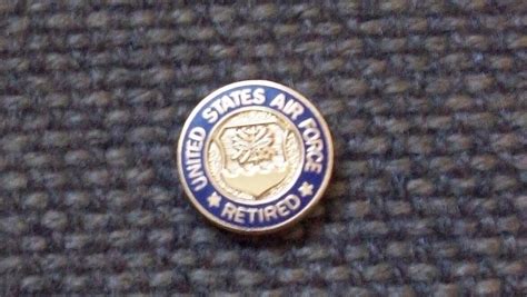 Usaf Retired Lapel Pin