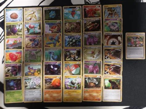 LOT DE 37 Cartes Pokémon Heartgold SoulSilver Triomphe EUR 16 00