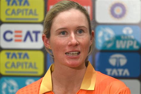 Gujarat Giants captain Beth Mooney addresses the media | ESPNcricinfo.com