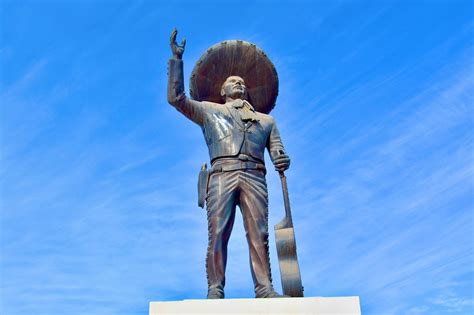 Salvador Alvarado Conmemora El 67 Aniversario Luctuoso De Pedro Infante