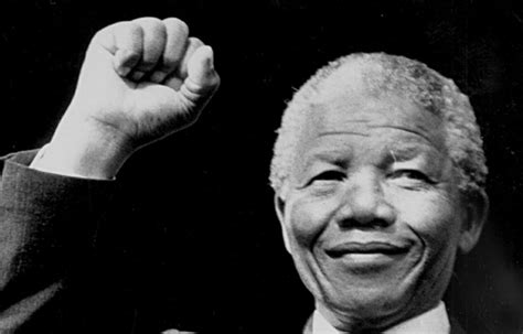 Nelson Mandela Héros De La Lutte Contre Lapartheid Sest éteint Le