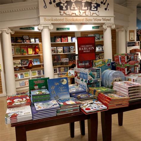 Yale University Bookstore - Downtown New Haven - 11 tips