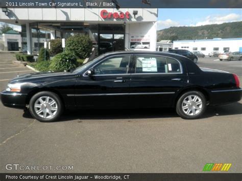 Black 2011 Lincoln Town Car Signature L Black Interior Vehicle Archive