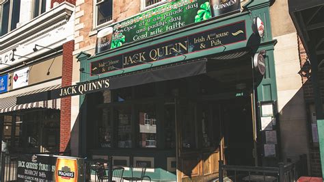 Jack Quinn's Pub - the McDeviants