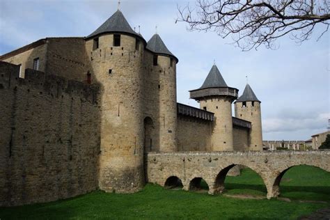 Visite théâtralisée de la cité de Carcassonne au temps des bâtisseurs