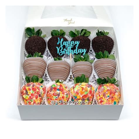 Edible By Katia 🦋 On Instagram “mixed Dozen A Bday Topper 💙 Toppings Oreo Milk Chocolate