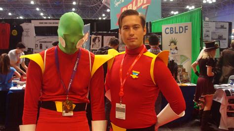 NYCC 2013- Kif and Zapp Brannigan by ShawnAtkinson on DeviantArt