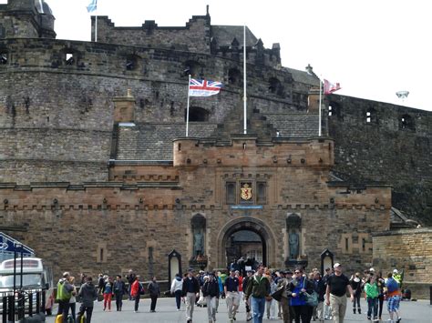 Travel: A Long Weekend of Sightseeing in Edinburgh | The SavvyBostonian