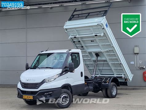 IVECO Daily 72C21 3 Zijdige Kipper Automaat Dubbel Cabine 3500kg Trekh