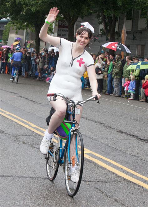 Seattle Fremont Solstice Parade Bicyclists 2011 Amitai Schwartz